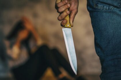 o femeie a fost injunghiata de fostul partener chiar in incinta unui centru maternal din calarasi 68a1e852efd4a 1