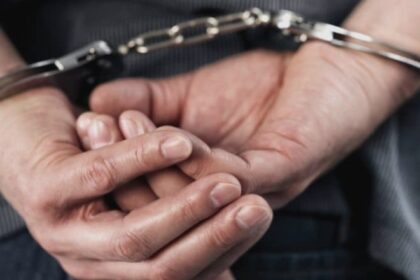 o femeie ar fi fost agresata sexual de un barbat intr un mall din bucuresti individul este cercetat sub control judiciar 68b1b7bc5fd77