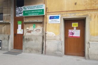 o tanara de 17 ani a murit in maternitatea odobescu din timisoara la scurt timp dupa ce a nascut 689da67296b52