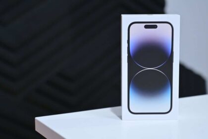 o tanara din suceava a cumparat cu 2 500 lei un iphone 15 pe cea mai cunoscuta platforma cand a primit coletul a avut un soc 68962269e06cf