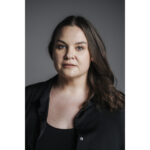 oana mogos valeria mea e bunica ea mi a dat puterea reginei noptii 68aaae98a3f59