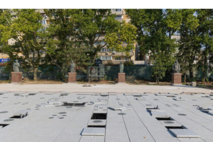 parcul din fata teatrului national aproape gata 68989b86ed7f0