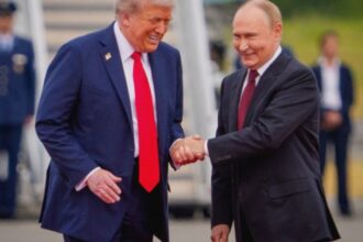 paria arata mai degraba ca un partener analiza sky news a primirii calduroase de care s a bucurat putin in alaska 68a0005ca90ad