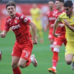 petrolul ploiesti uta arad scor 1 2 alin roman a marcat al treilea gol al sau din acest sezon si aradenii urca pe doi in superliga 688d29d83a0c5