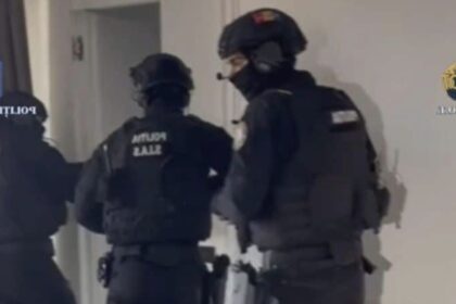 politist de penitenciar arestat pentru ca dadea traficantilor de droguri informatii din dosare diicot 68a82b0a5ce03