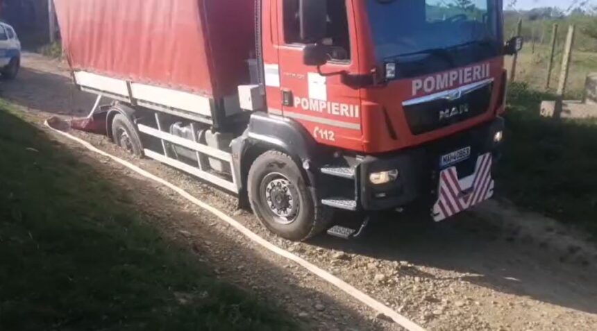 pompierii ieseni intervin pentru a sprijini victimele inundatiilor din brosteni suceava 689650892f43f