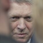 premierul robert fico tinta criticilor opozitiei de la bratislava pentru ca nu a ajutat un grup de slovaci atacati in serbia 68a181aee3f57