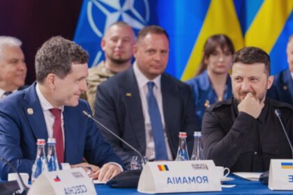 presedintele nicusor dan participa azi la o videoconferinta cu aliatii kievului consultari despre planul de pace al lui donald trump 68a16089d18c1