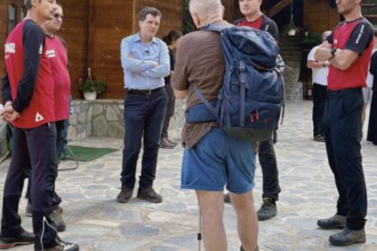 presedintele nicusor dan si vicepremierul tanczos barna intalniri cu salvamontistii din zona brasov despre ce au discutat 68a1a19477be1