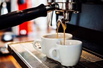 preturile cafelei si ceaiului cresc puternic in sua din cauza tarifelor punand presiune pe comercianti si importatori 689d77dfa37fc