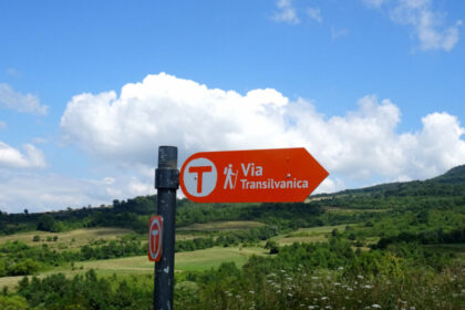 primul traseu de lunga distanta din romania devine obiectiv protejat prin lege via transilvanica e recunoscut oficial 6890859badf1b