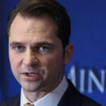 propunerea lui sebastian burduja pentru alegerea primarului general din pacate aproape in fiecare zi se mai anunta un nou pretendent 689b29f6c5895