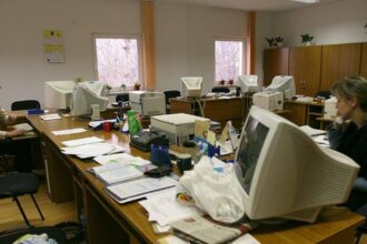 reforma ampla in administratia publica reduceri de personal reguli noi pentru politia locala si jocurile de noroc document 6895a74b5949f