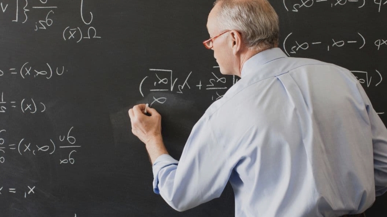 scolile din romania duc lipsa de profesori matematica si stiintele exacte materiile cu cele mai mari lipsuri de personal 68aec72236b8e