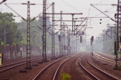 sfarsit terifiant pentru un tanar de 35 de ani a murit dupa ce a cazut din tren si a fost gasit abia dupa 2 zile 68a474ffdc3f4