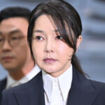 sotia fostului presedinte sud coreean incarcerat pentru ca a incercat sa impuna legea martiala a fost arestata ce acuzatii i se aduc 689c28bf40241