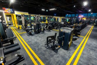 stay fit gym cea mai extinsa retea de fitness din romania si europa de est a inaugurat la palas iasi primul sau centru de fitness de tip black 689c49ebd00c9