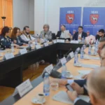 strigam iar catalogul cu note de la cj azi rezultatele la teza cum ii vad consilierii pe sefii judetului dar cum isi apreciaza propria activitate 68abc42c63f50