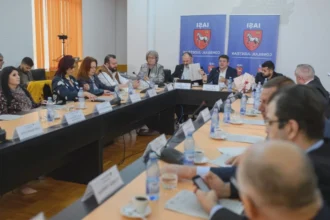 strigam iar catalogul cu note de la cj azi rezultatele la teza cum ii vad consilierii pe sefii judetului dar cum isi apreciaza propria activitate 68abc42c63f50