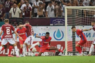 superliga derbiul rapid fcsb s a terminat 2 2 gazdele au revenit pe final de la 0 2 68a2bdcc79600