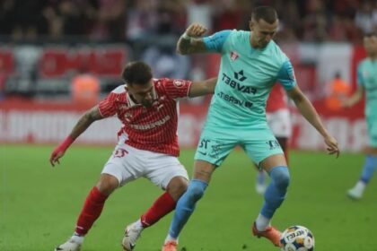 superliga dinamo bucuresti uta arad 1 1 bucurestenii au terminat meciul in noua jucatori 689fa2f20d6ba