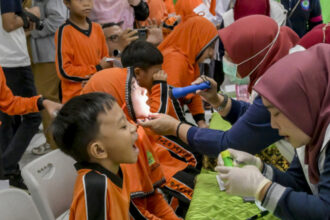 sute de persoane cu intoxicatii alimentare in indonezia dupa ce au luat pranzul la scoala 689ecdcb31865