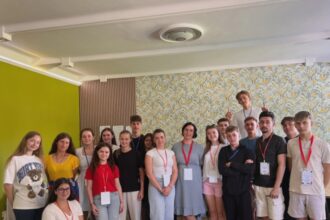 taberele pro vita locul unde vocea se naste din focul sinceritatii 68af30dd0b661