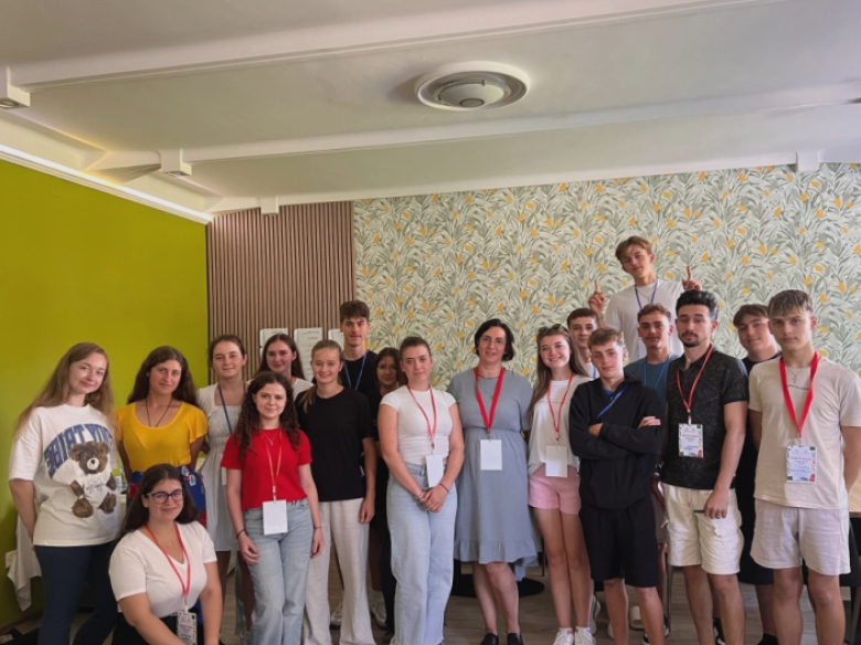 taberele pro vita locul unde vocea se naste din focul sinceritatii 68af30dd0b661