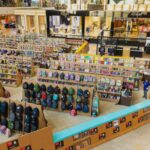 targul excelsior de la palas ii intampina pe elevi cu tot ce au nevoie pentru noul an scolar rechizite produse de papetarie manuale dar si alte surprize 68ac15789232a