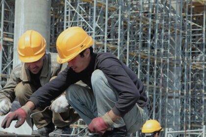 tari bogate saptamani scurte de lucru rolul productivitatii si diferentele fortei de munca dintre est si vest in europa 68a613ec62a90