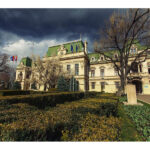 tavalugul concedierilor loveste administratia 40 000 de posturi sunt aruncate in aer 689b42dd96868