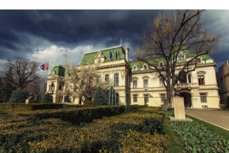 tavalugul concedierilor loveste administratia 40 000 de posturi sunt aruncate in aer 689b42dd96868