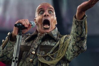 till lindemann solistul trupei rammstein la spitalul clinic de psihiatrie din chisinau comunicatul institutiei 68ac83a3aaad1