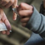 tinereti distruse din dorinta de a scapa de datoriile la interlopi s au apucat de trafic de droguri condamnari de pana la opt ani de puscarie 68b3958833b13