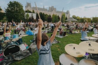 tobosariada da sunetul mai tare in gradina palas saptamana muzicala continua cu un concert coral oferit de filarmonica moldova iasi 68ac9395ede5d