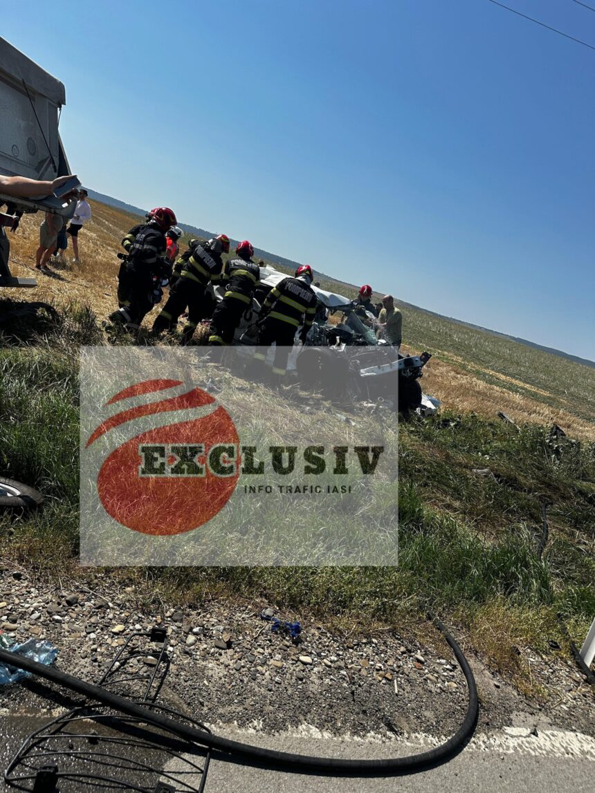 tragedie in urma unei coliziuni intre un autoturism si un camion autoturismul a luat foc 689db94d1d888 1