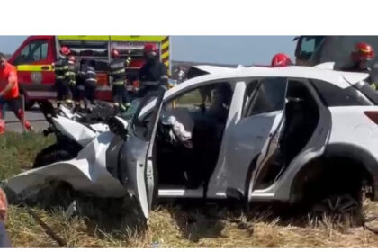 tragedie la targu frumos autoturism cuprins de flacari dupa ce a fost lovit de un tir 689df67acd362