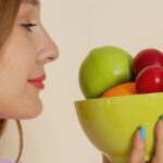 trei ingrediente simple cu care poti indeparta pesticidele de pe fructe si legume orice gospodina le are in bucatarie 68b2dfb181f11