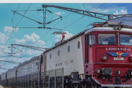 trenurile cfr calatori ar putea fi retrase de pe sine 68aca4b8484d2
