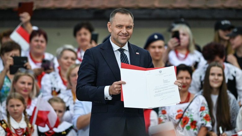 trump l a invitat pe noul presedinte polonez karol nawrocki la casa alba 6897255159070