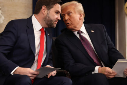 trump sugereaza ca jd vance ar putea fi succesorul sau la alegerile din 2028 6893500add44a