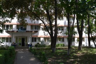 uaic pune panouri solare pe caminele c12 si c13 din codrescu de un milion de lei 689a8fd76d35a