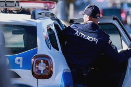 un agent de politie din mures acuzat de violenta in familie iubita de 18 ani a refuzat ca partenerul ei sa fie monitorizat 68ac77bbc8605