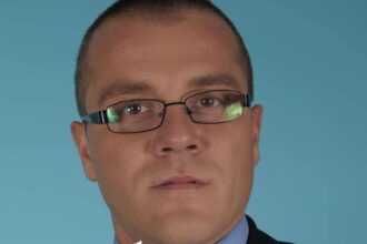 un avocat din baroul iasi va sta 5 ani la inchisoare a vrut sa si omoare vecinul care nu i dadea voie sa si parcheze masina 689b58c46a5fd