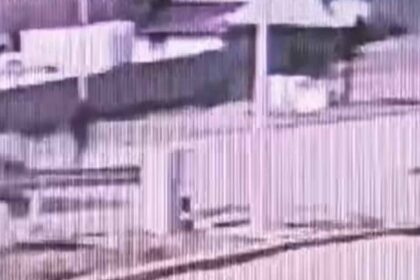 un baiat de 12 ani a ajuns la spital dupa un accident pe trotineta mama lui face un apel emotionant video 68a3b79a78680