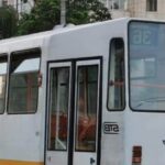 un barbat a agresat trei femei intr un tramvai din bucuresti a fost nevoie de interventia jandarmilor pentru a l potoli pe bataus 68af350052e63