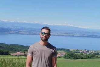 un barbat de 40 de ani a obtinut cea mai mare nota la bac din sibiu in sesiunea de toamna 68a333dcd1984