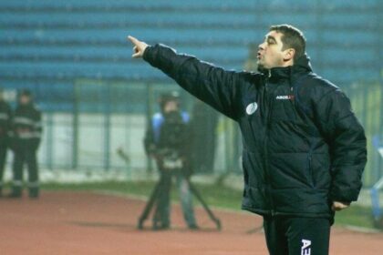 un fost component al generatiei de aur lauda iasul arata bine sper sa promoveze 68af5aaf54672