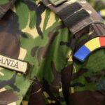 un militar din bistrita a murit si un altul a fost ranit dupa ce roata unui camion a explodat in timp ce o umflau 689375486ece7