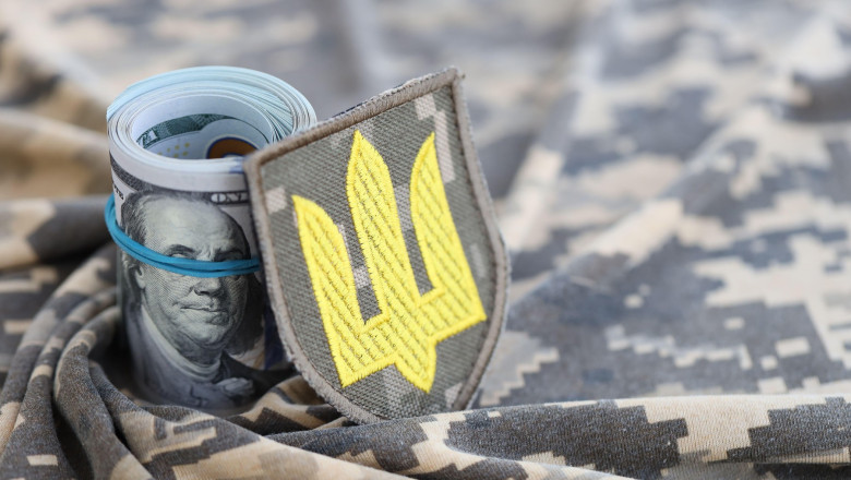 un oficial al ministerului apararii din ucraina este acuzat ca a acceptat mita in valoare de 13 milioane de dolari 689c3c6eadd73